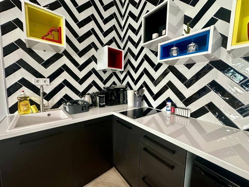 شقة Ermou Funky Lofts أثينا الغرفة الصورة